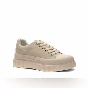 Religious Comfort women’s platform sneakers, size  6